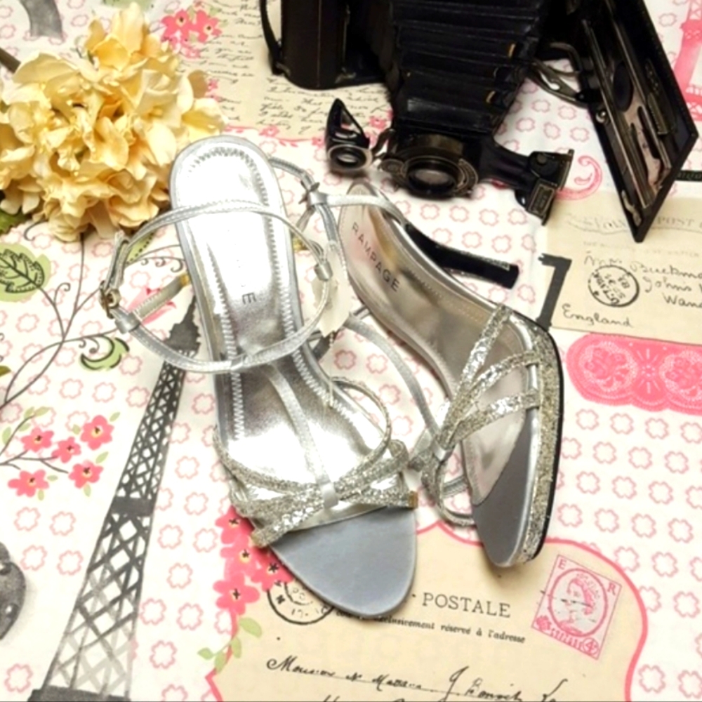 NWOB Rampage high heel sandals
